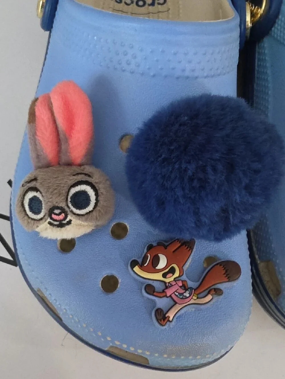 CROCS Light Blue Kids Slip-On Clog with Character Jibbitz